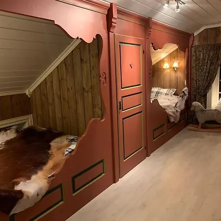 Дом отдыха Eventyrlig Tommerhytte Pa Gardstun Винстра