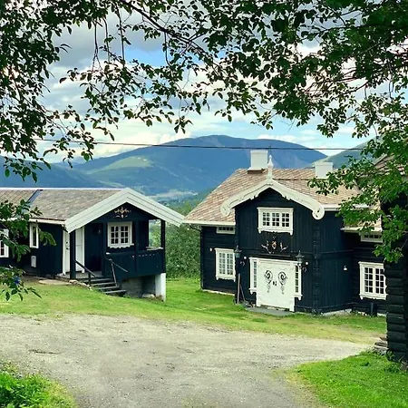 Дом отдыха Eventyrlig Tommerhytte Pa Gardstun *