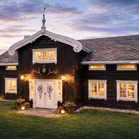 Дом отдыха Eventyrlig Tommerhytte Pa Gardstun Винстра